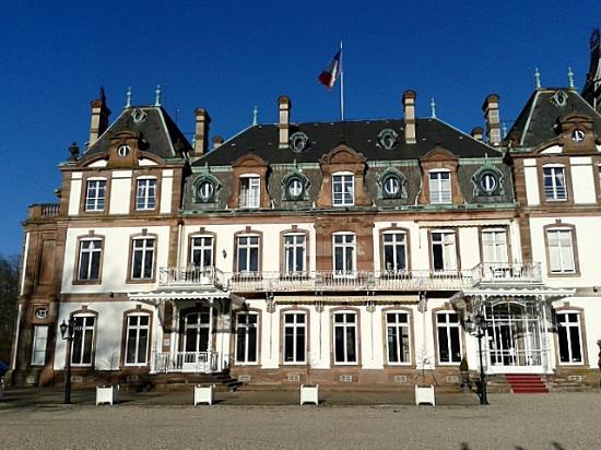 Park of the Chateau de Pourtales